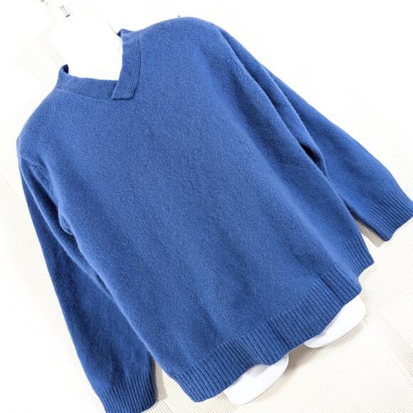 THE GAP! ANGORA & LAMBSWOOL BLEND, THICK, PLUSH SKY BLUE V-NECK SWEATER! SZ XL - Picture 9 of 9